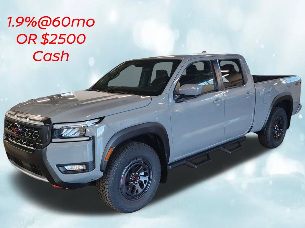 2026 Nissan Frontier PRO-4X's photo