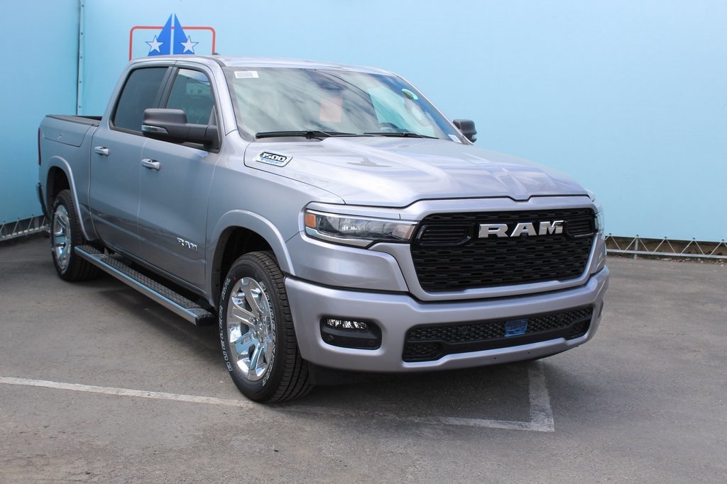 2025 Ram 1500 Big Horn Lone Star photo 4