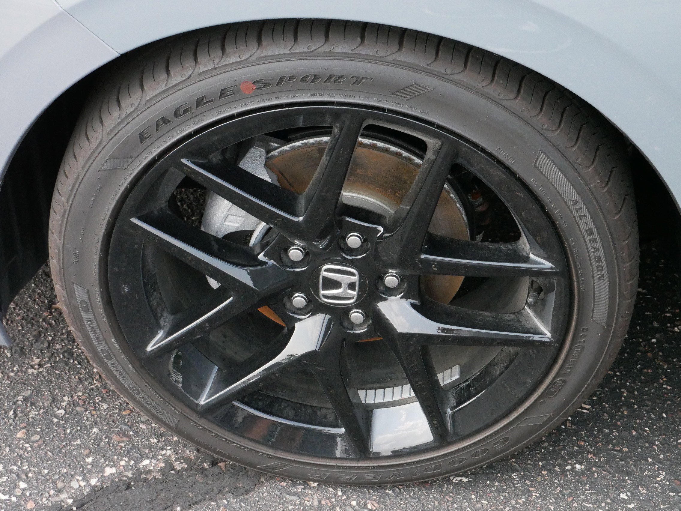 2025 Honda Civic Hatchback Sport photo 16