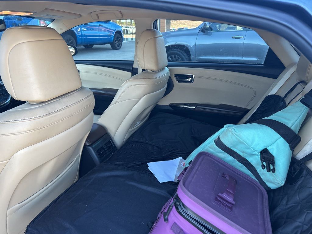 2016 Toyota Avalon Limited photo 4