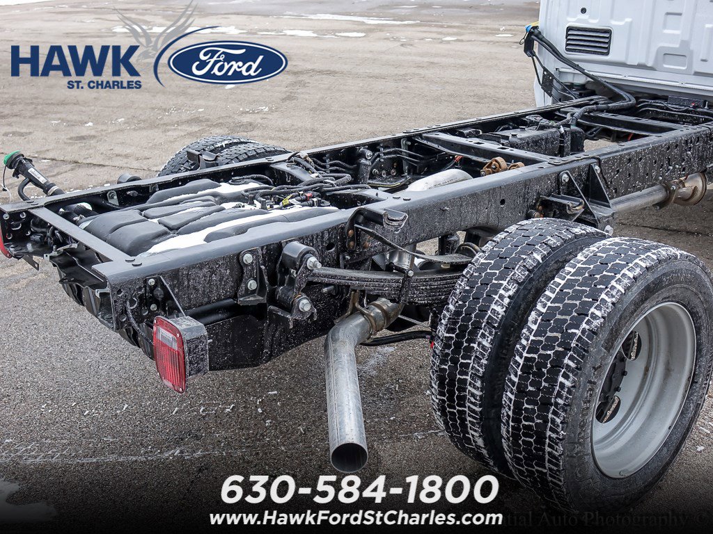 2026 FORD F-550 - Image 4