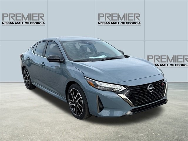 2025 Nissan Sentra SR photo 3