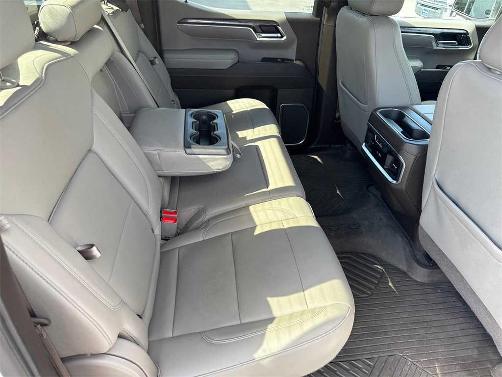 2023 Chevrolet Silverado 1500 LTZ photo 17
