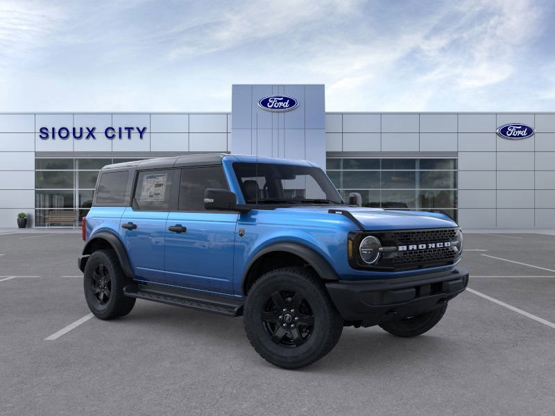 2025 Ford Bronco Big Bend photo 2