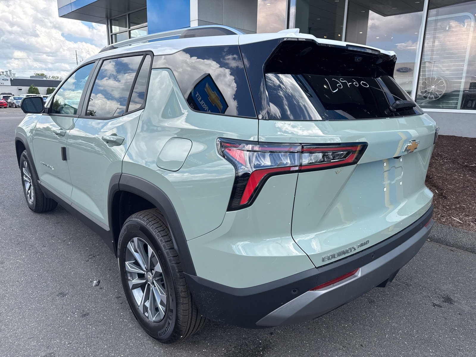 2026 Chevrolet Equinox LT photo 6