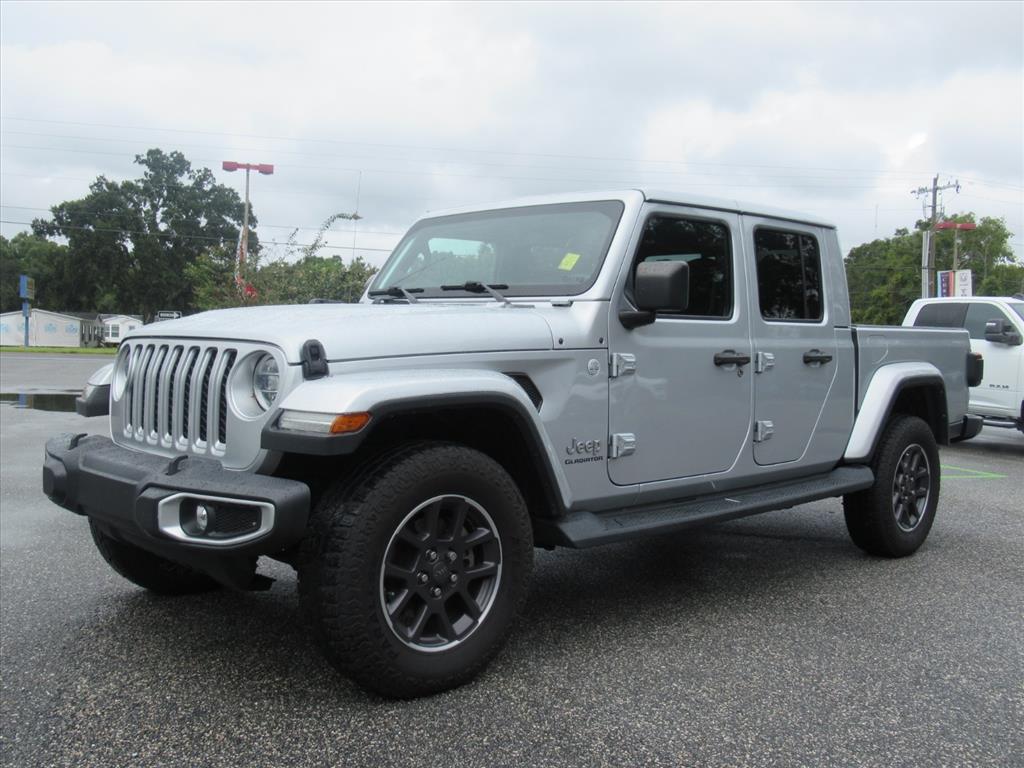 2022 Jeep Gladiator Overland photo 3