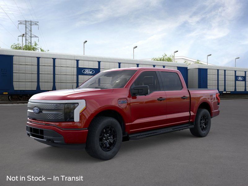 2025 Ford F-150 Lightning XLT photo 2