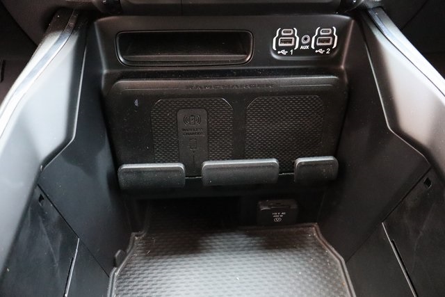 2024 Ram 3500 Laramie photo 30