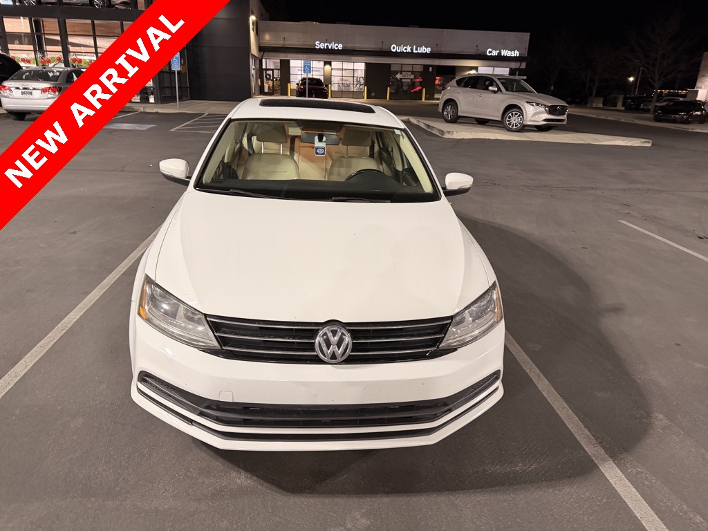 2017 Volkswagen Jetta SE's photo