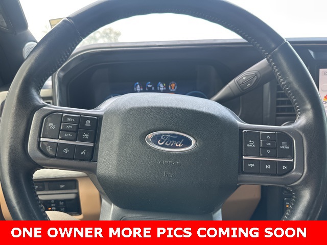 2023 Ford F-250 Lariat photo 24