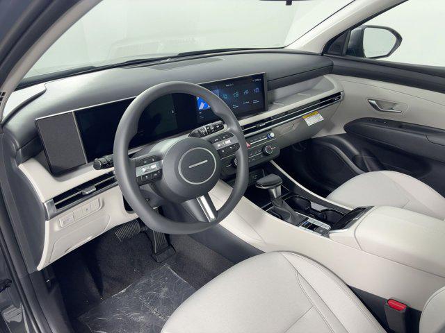 2026 Hyundai Tucson SE photo 4
