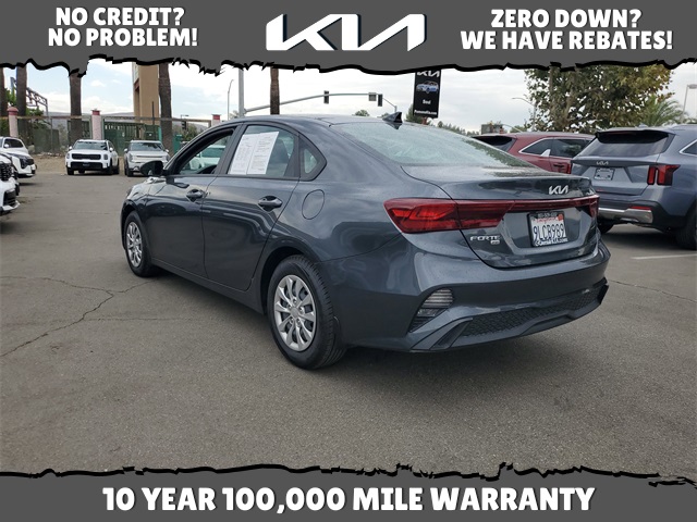 2024 Kia Forte LX photo 3