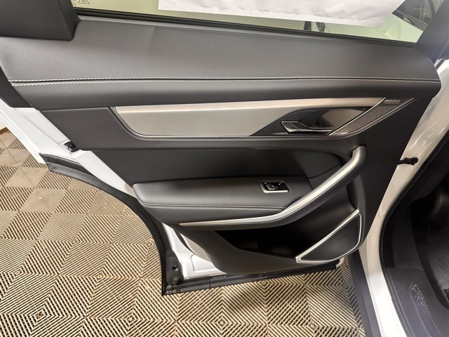 2026 Jaguar F-PACE P250 R-Dynamic S photo 17