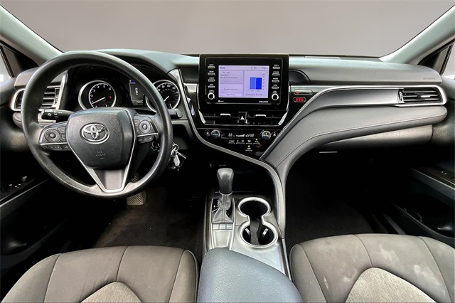 2023 Toyota Camry LE photo 13