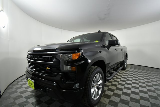 2026 Chevrolet Silverado 1500 Custom photo 5