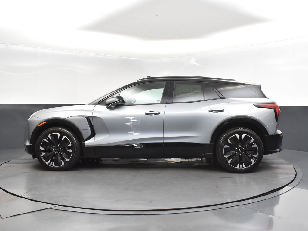 2025 Chevrolet Blazer EV RS photo 4