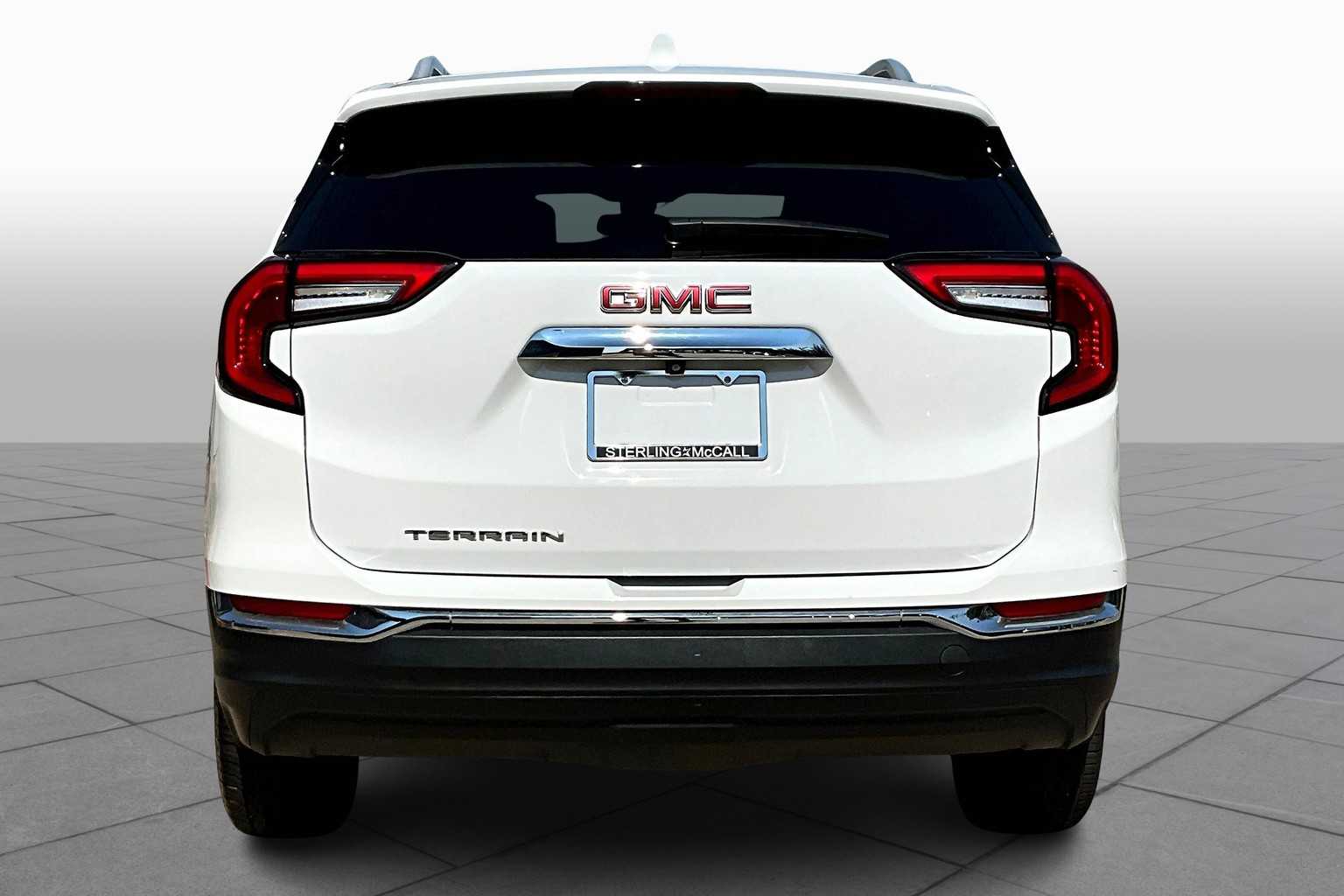 2024 Gmc Terrain SLT photo 4