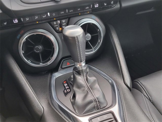 2018 Chevrolet Camaro 2LT 3LT photo 21