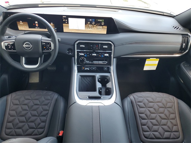 2025 Nissan Armada Platinum photo 19