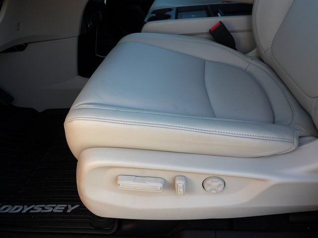 2026 Honda Odyssey EX-L photo 18