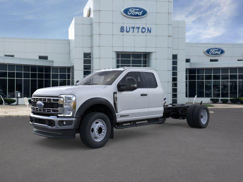 2026 Ford F-550 Super Duty Chassis Cab XL's photo