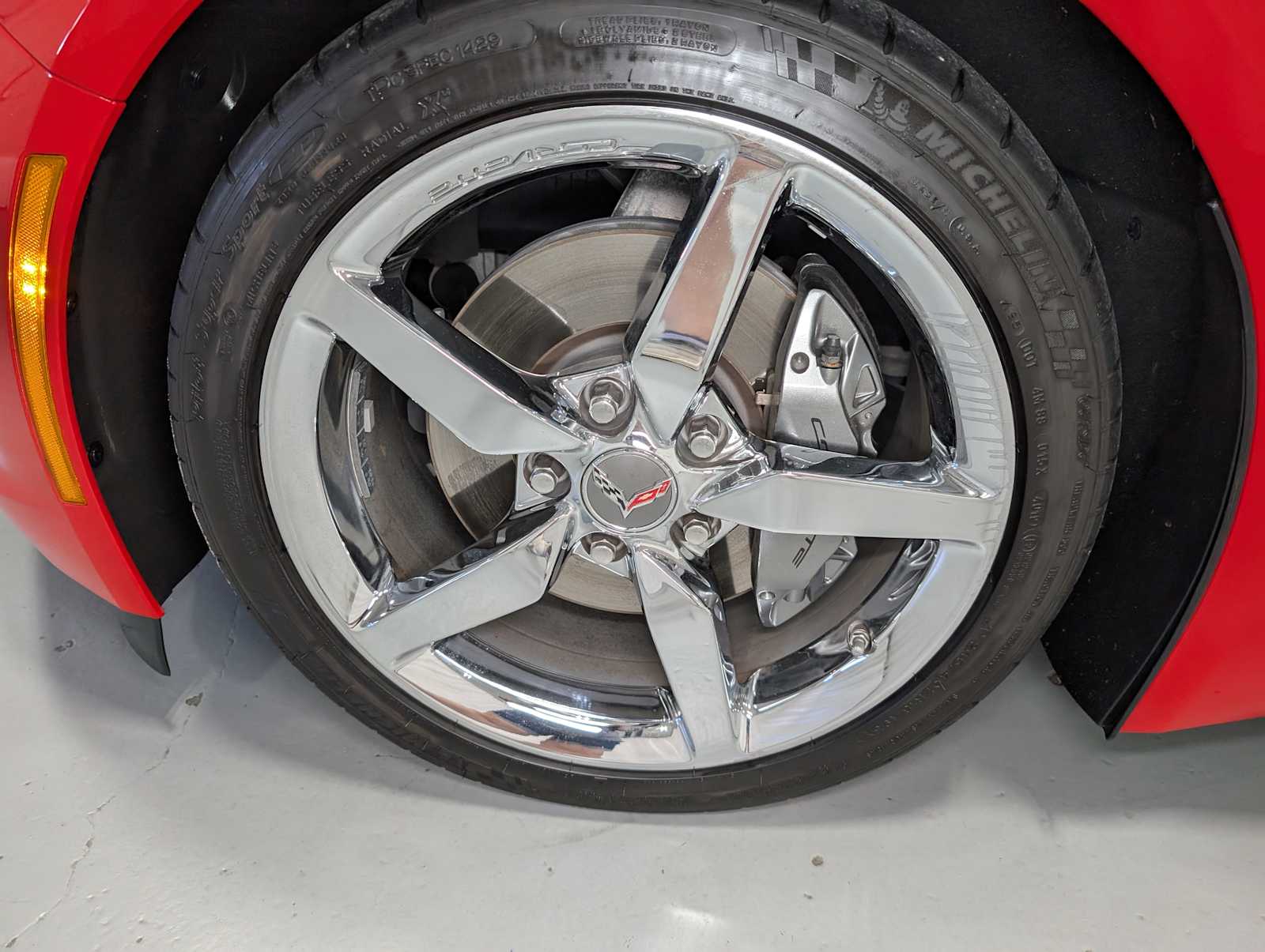 2014 Chevrolet Corvette Stingray 2LT photo 3