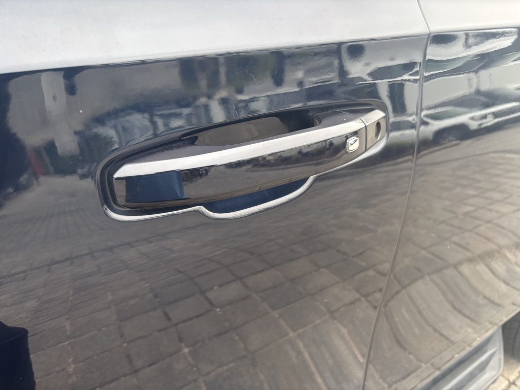 2021 Chevrolet Tahoe RST photo 11
