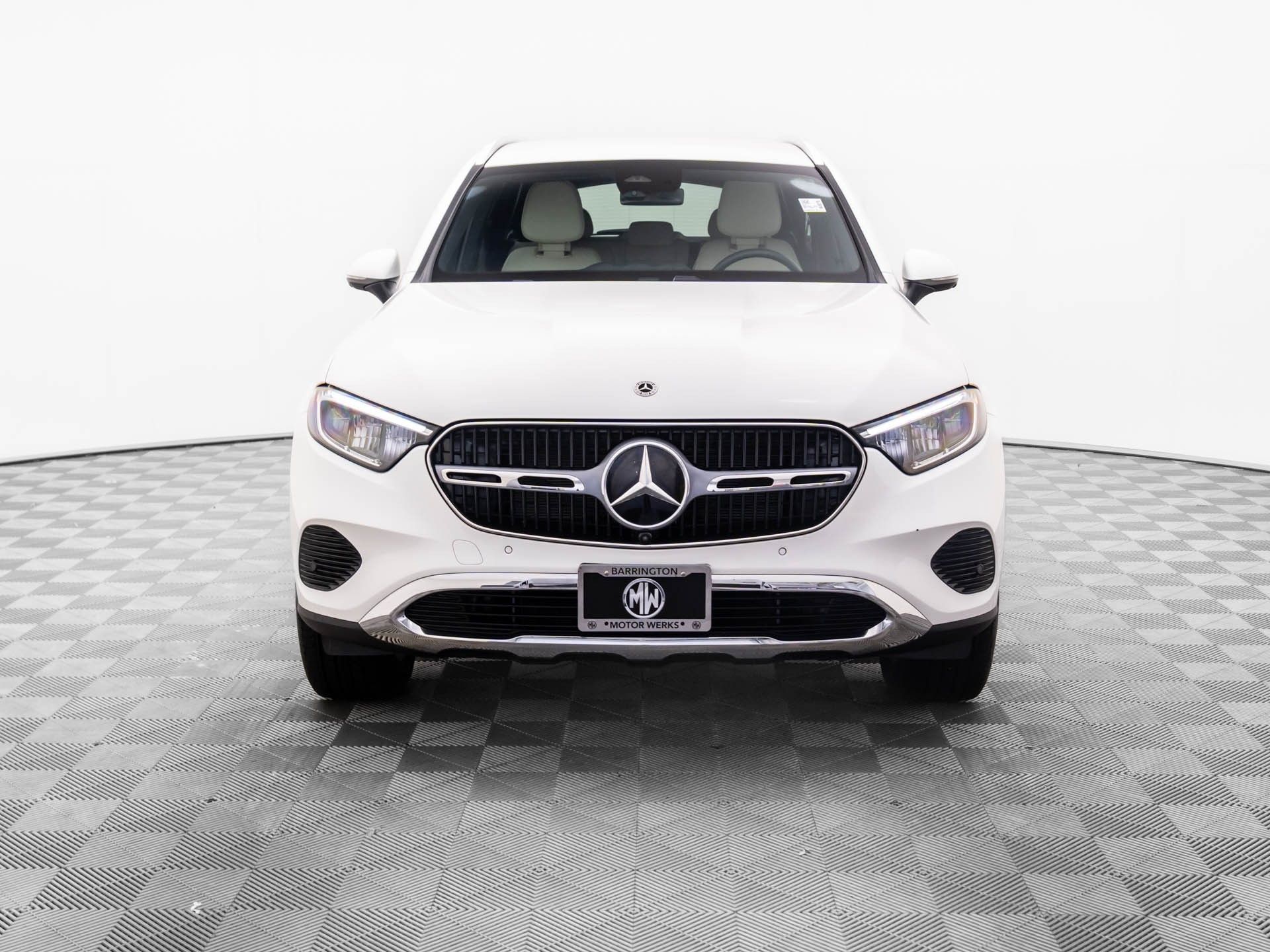 2025 Mercedes Benz GLC 350e 4MATIC photo 8