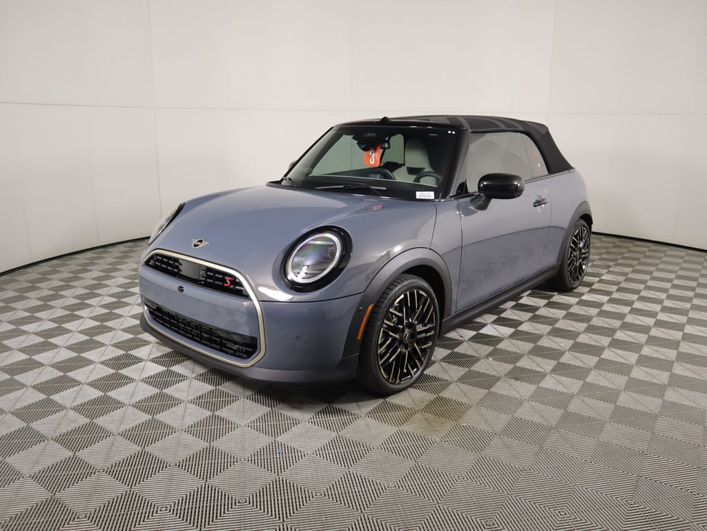2026 Mini Cooper Convertible Iconic photo 9