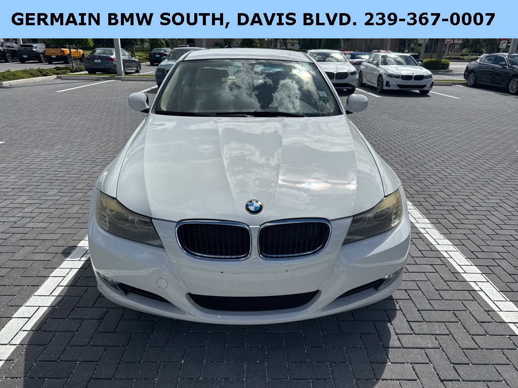 Used 2011 BMW 3 Series 328i with VIN WBAPH7C55BE677880 for sale in Naples, FL