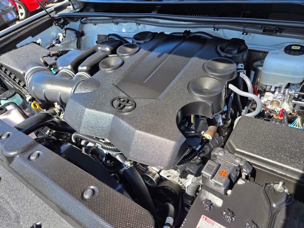 2024 Toyota 4Runner SR5 photo 16