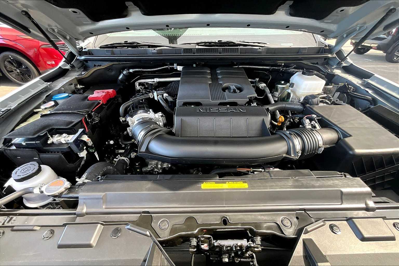 2025 Nissan Frontier PRO-4X photo 14