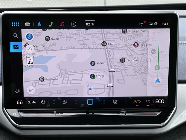 2025 Volkswagen ID.4 Pro Plus photo 3