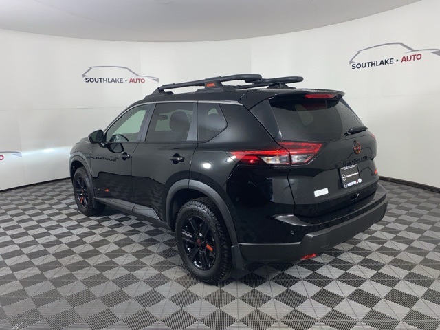 2025 Nissan Rogue SV photo 4