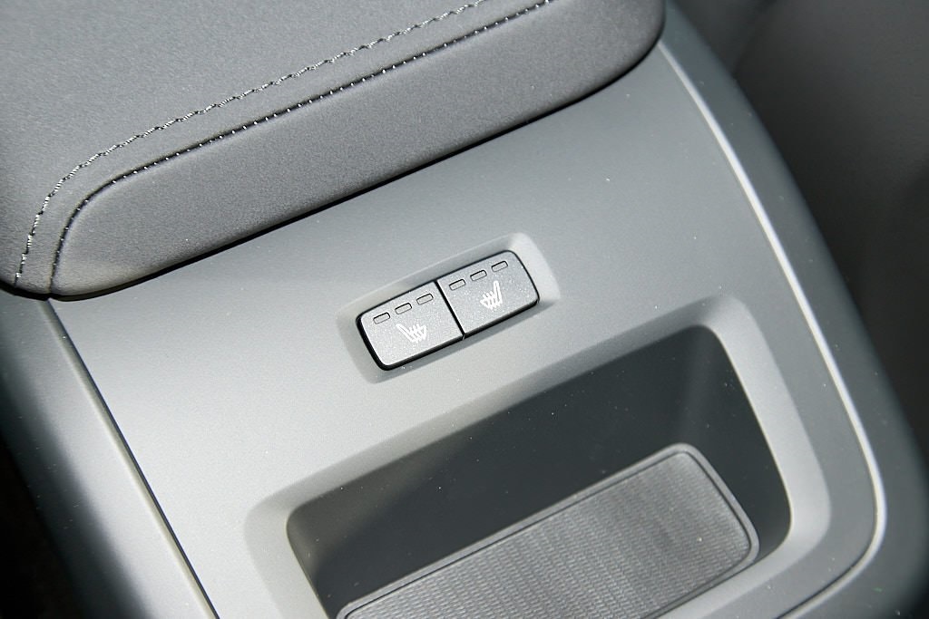 2026 VOLVO XC60 - Image 20