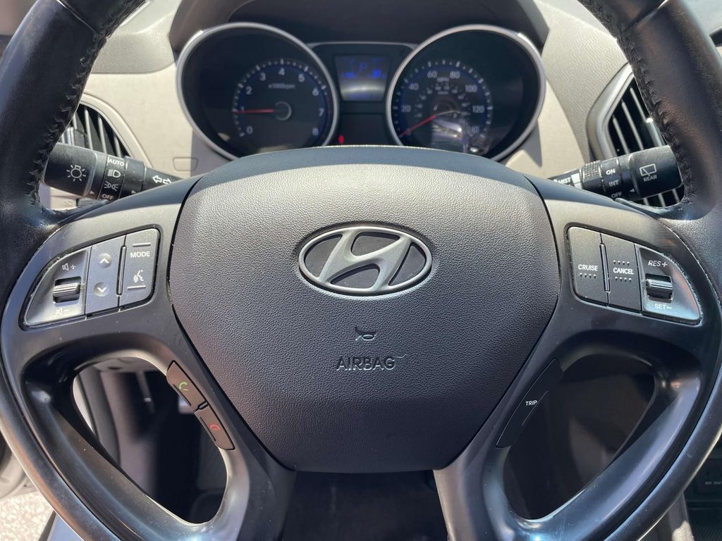 2014 Hyundai Tucson Limited photo 15