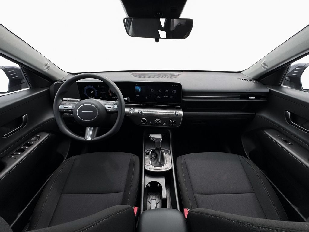 2026 Hyundai Kona SE photo 7