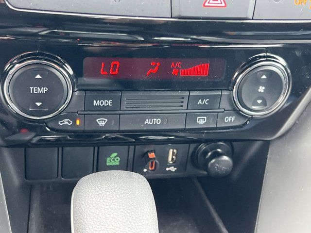 2024 Mitsubishi Eclipse Cross LE photo 10