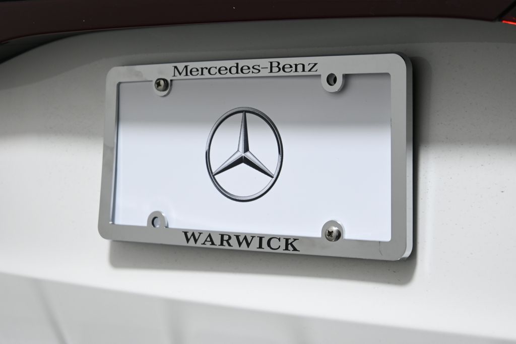 2025 Mercedes Benz E 450 photo 10