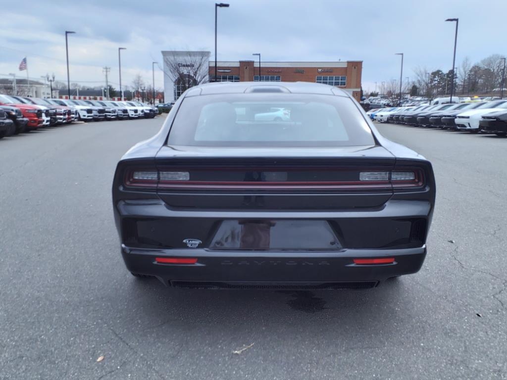 2025 Dodge Charger R/T photo 15