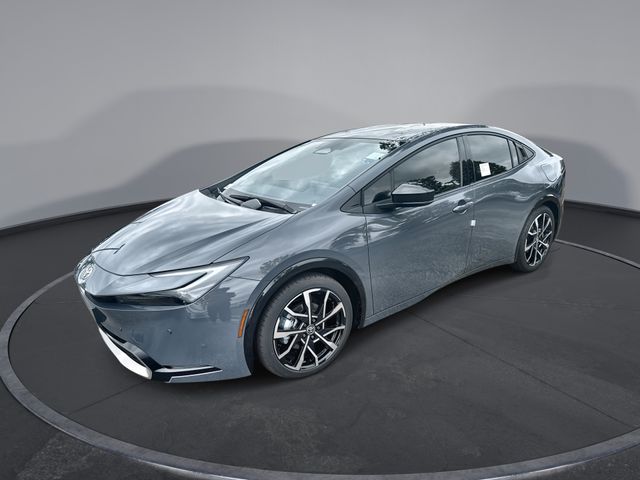 2026 Toyota Prius XSE's photo