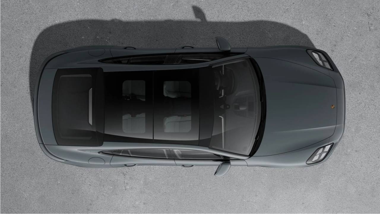 2026 Porsche Panamera 4 E-Hybrid photo 3