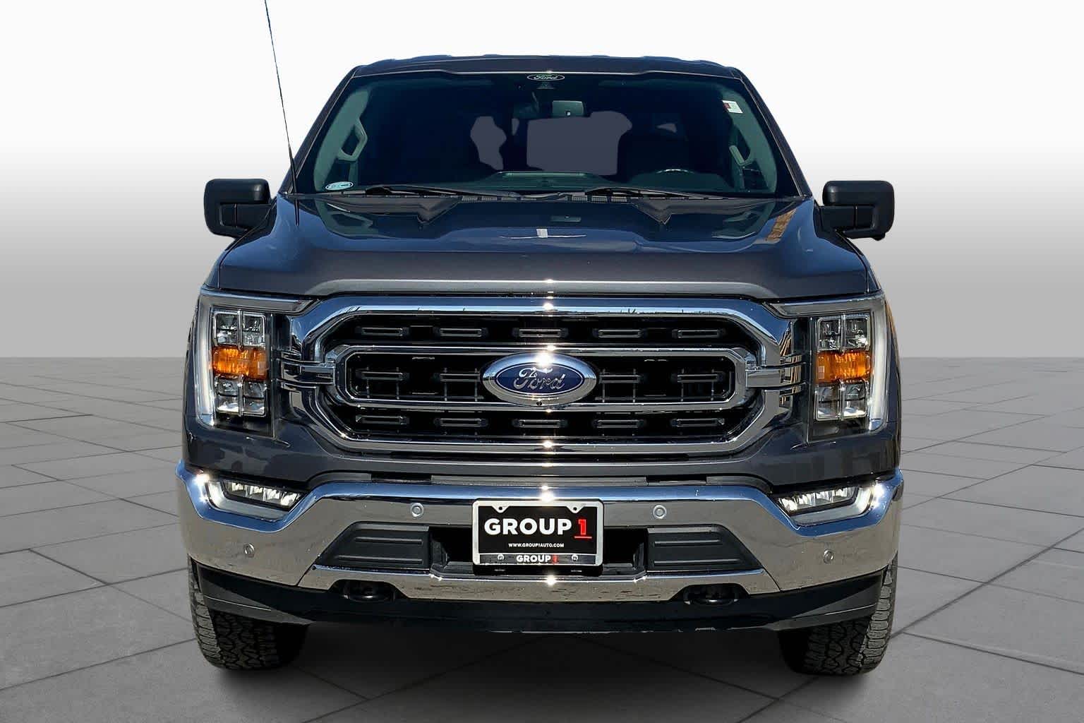 2022 Ford F-150 XLT photo 3