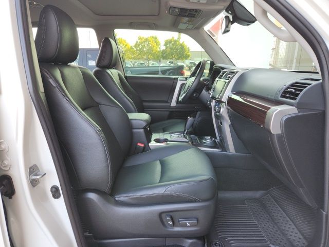 2023 Toyota 4Runner Limited photo 23