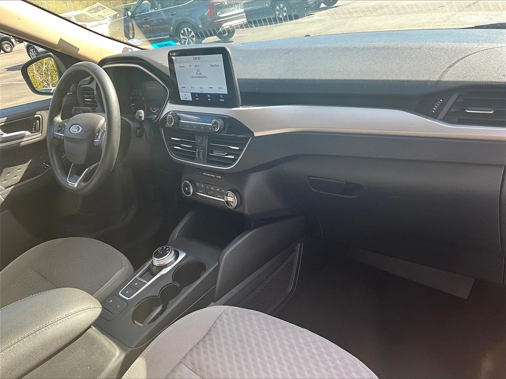 2020 Ford Escape SE photo 13