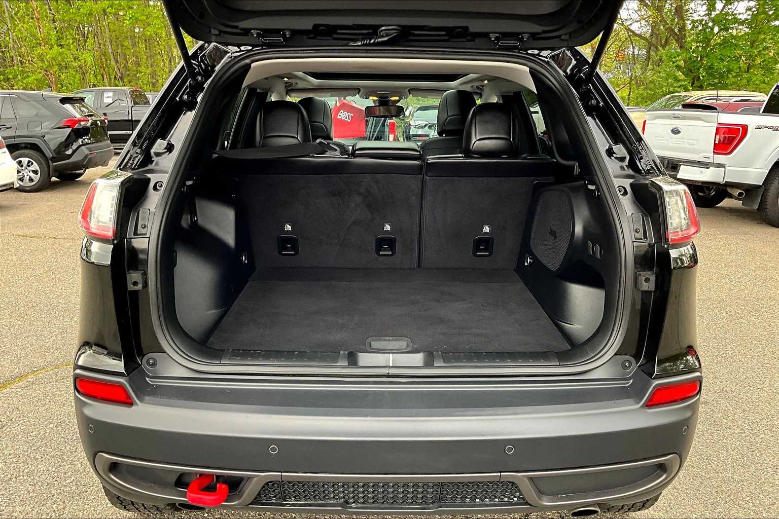 2021 Jeep Cherokee Trailhawk photo 29