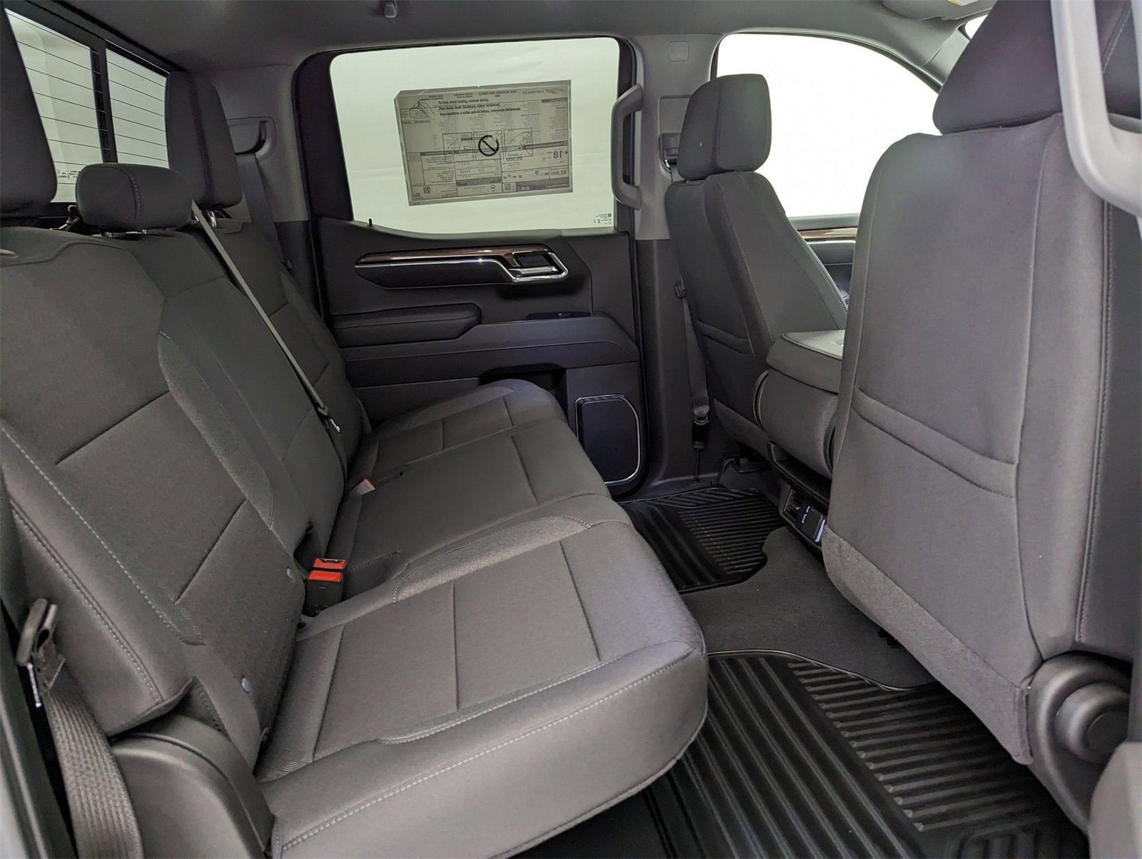 2025 Chevrolet Silverado 1500 LT photo 21