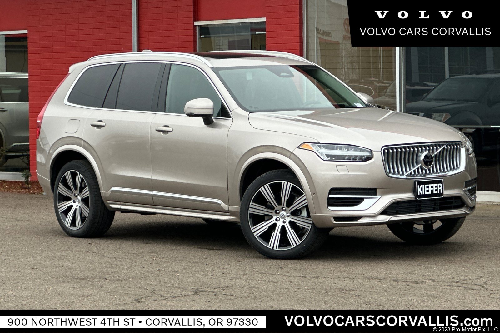 2025 Volvo XC90 Ultra's photo