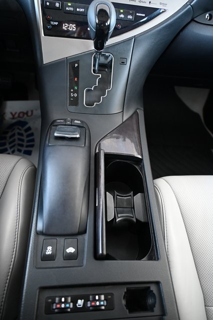 2015 Lexus RX 450h Luxury photo 16