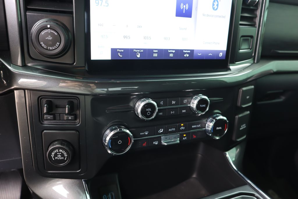 2022 Ford F-150 XLT photo 16